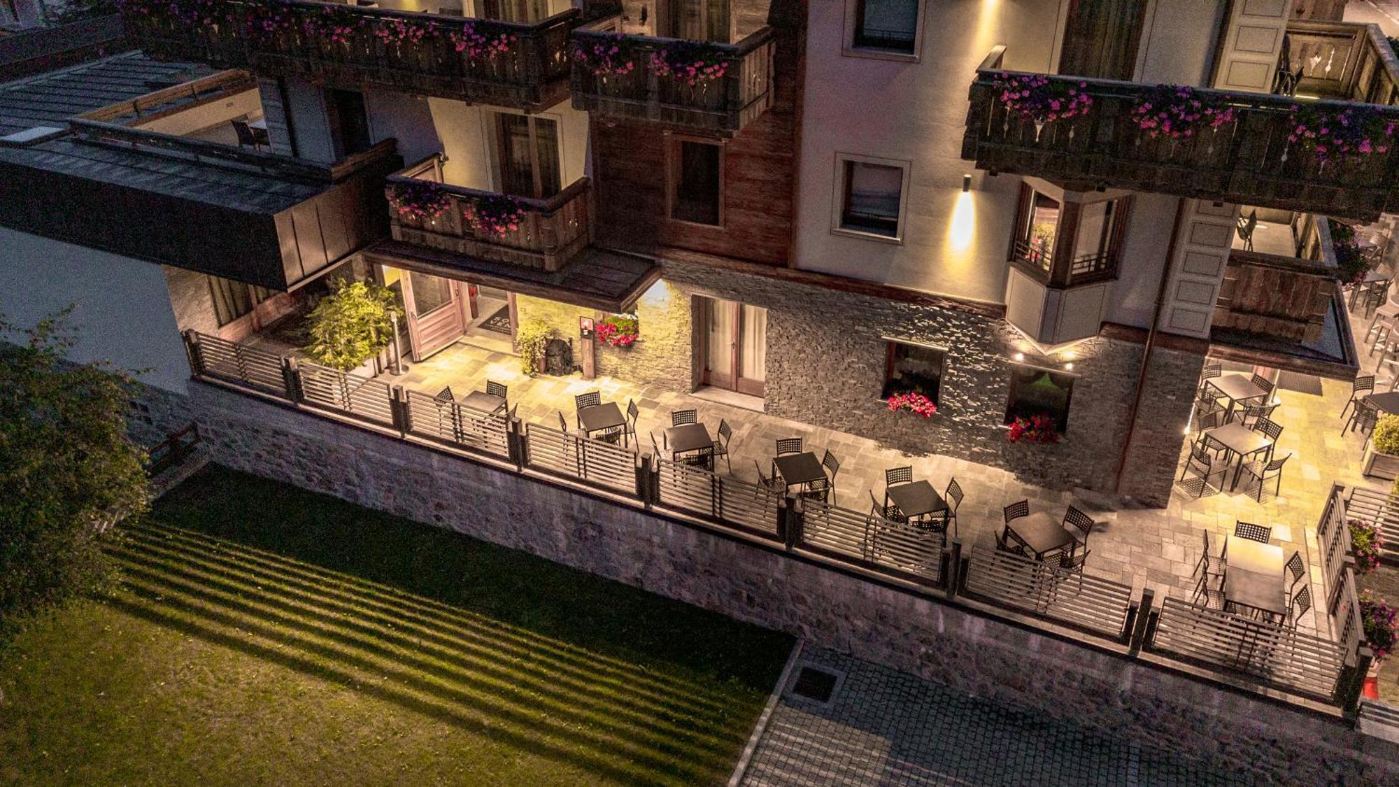 Sottovento Luxury Hospitality Ξενοδοχείο Μπόρμιο Εξωτερικό φωτογραφία
